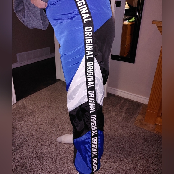 SWS active pants size small - Picture 6 of 6